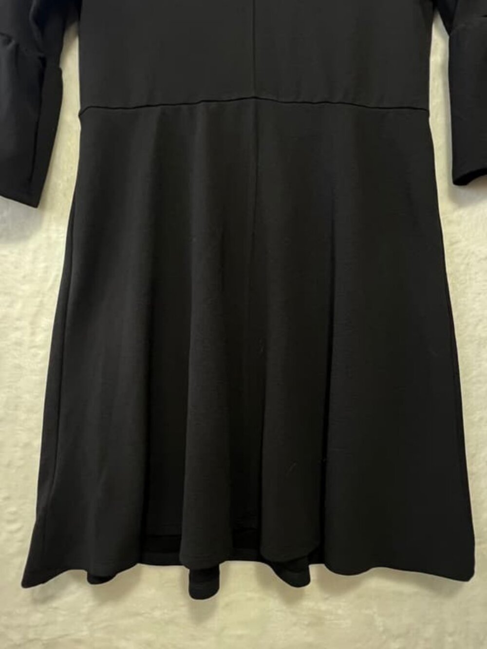 Women_s Poly Lace Bell Sleeve